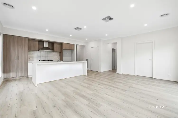 Third view of Homely house listing, 25 Zippy Circuit, Tarneit VIC 3029