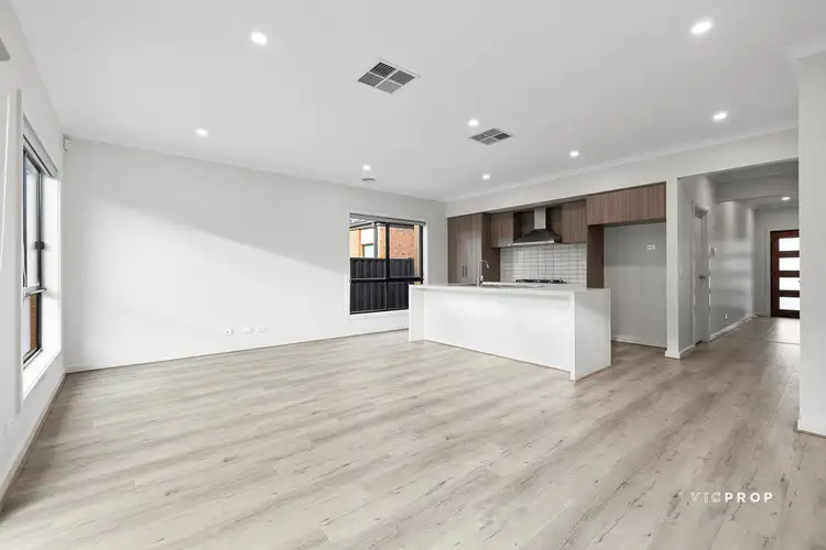 Fourth view of Homely house listing, 25 Zippy Circuit, Tarneit VIC 3029
