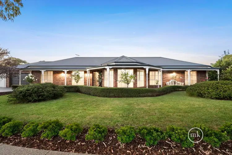9 Holmwood Crescent, Doreen VIC 3754