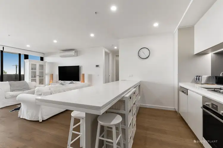 217/600 Doncaster Road, Doncaster VIC 3108