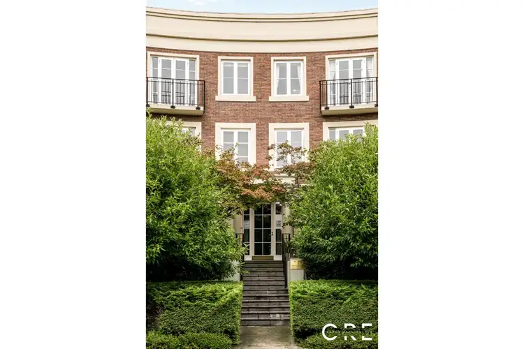 17/2 Wellington Crescent, East Melbourne VIC 3002