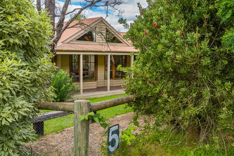 Second view of Homely house listing, 5 Bruce Street, Macedon VIC 3440