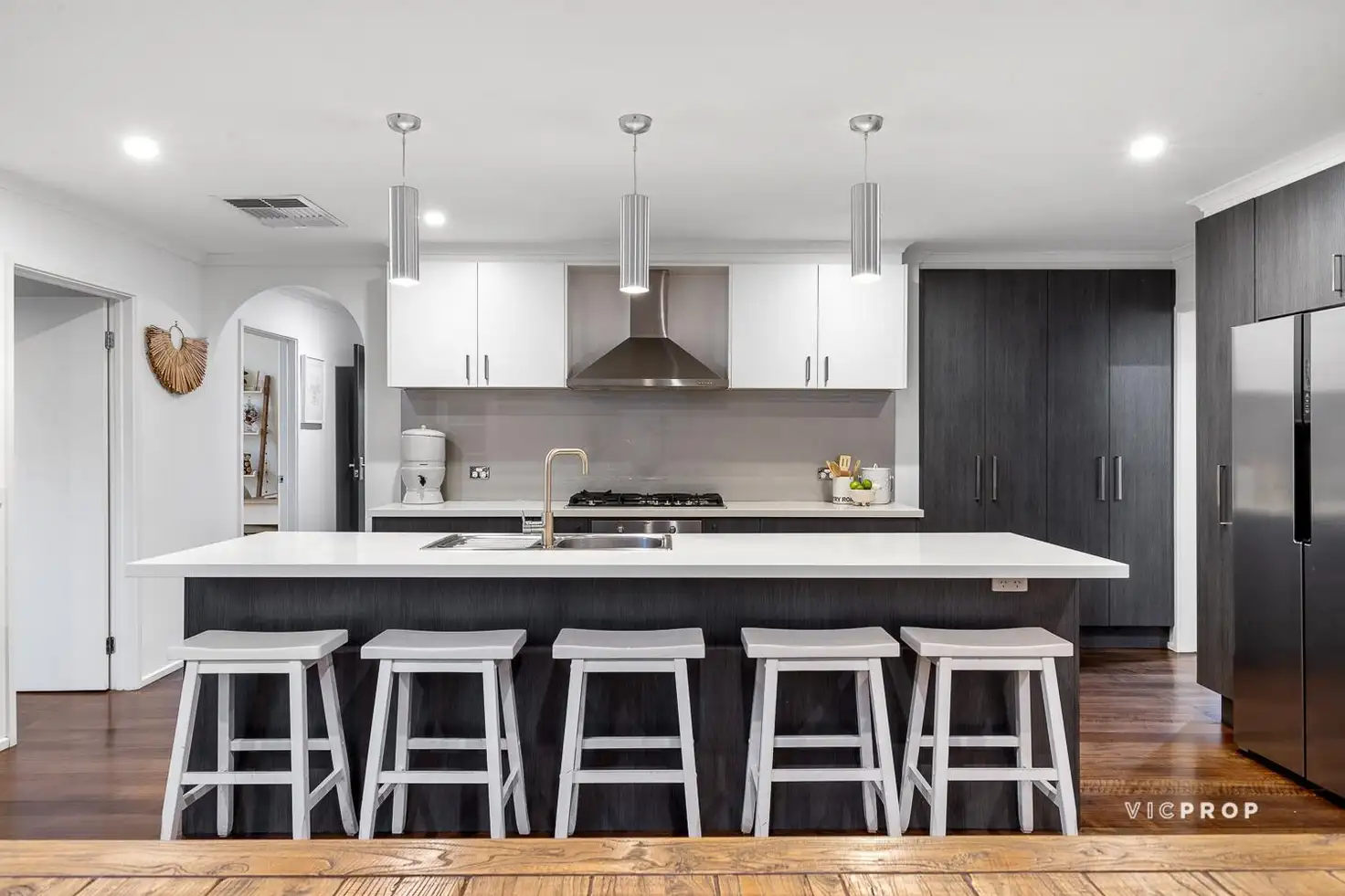 Main view of Homely house listing, 3 The Knoll, Ferntree Gully VIC 3156