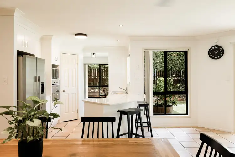 22 Samuel Court, Darling Heights QLD 4350