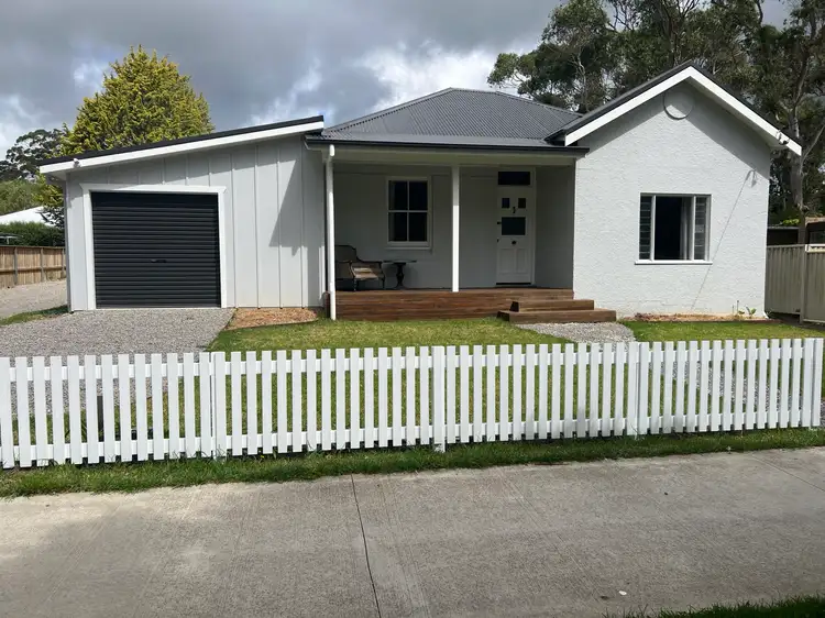 32 Railway Parade, Mittagong NSW 2575