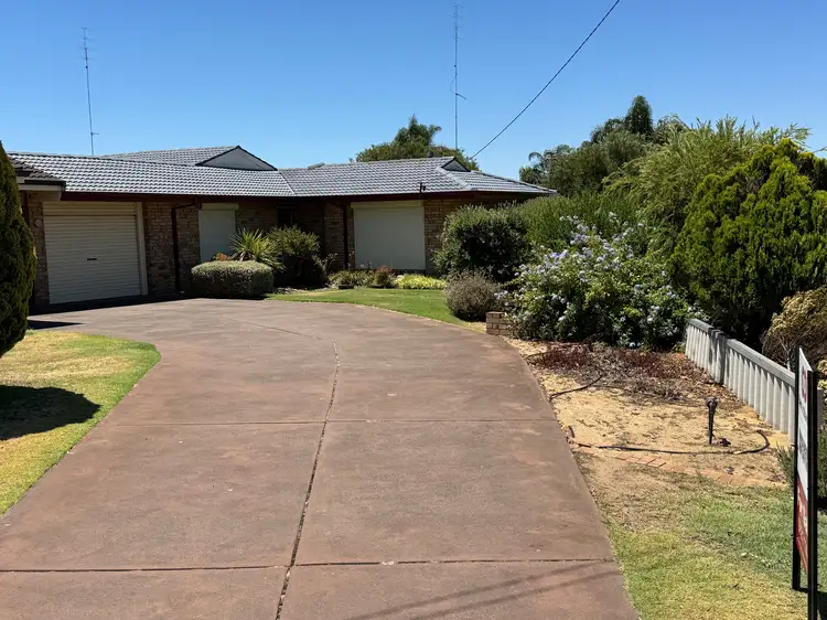 1B Menzies Place, Usher WA 6230