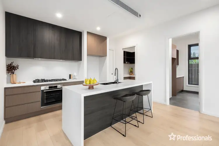 Fifth view of Homely townhouse listing, 1/12 Crosbie Road, Murrumbeena VIC 3163