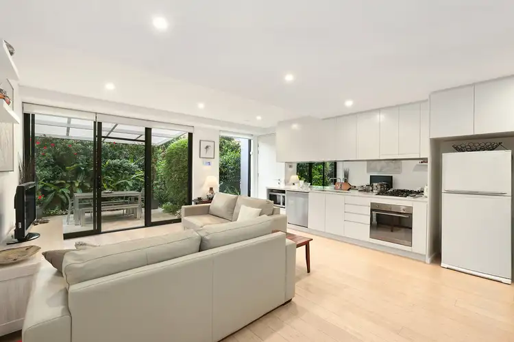 Fourth view of Homely apartment listing, 1/48 Crown Road, Queenscliff NSW 2096