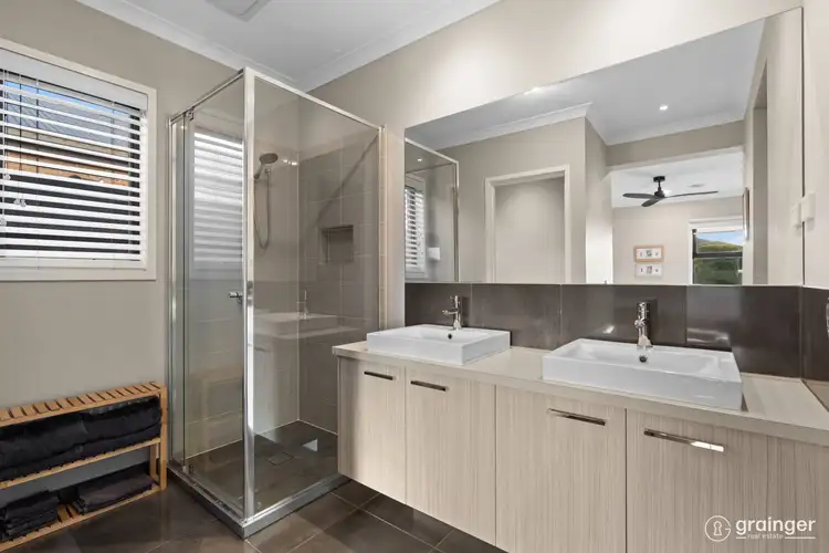 Third view of Homely house listing, 5 Weatherby Avenue, Officer VIC 3809