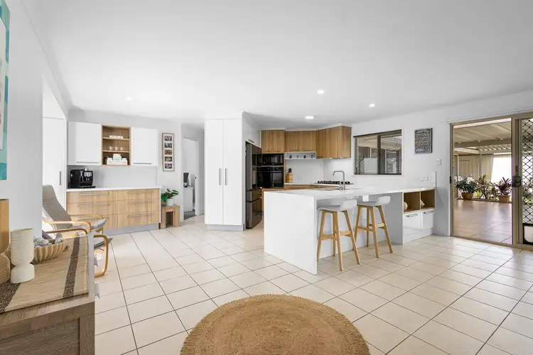 101 Mooloolah Meadows Drive, Mooloolah Valley QLD 4553