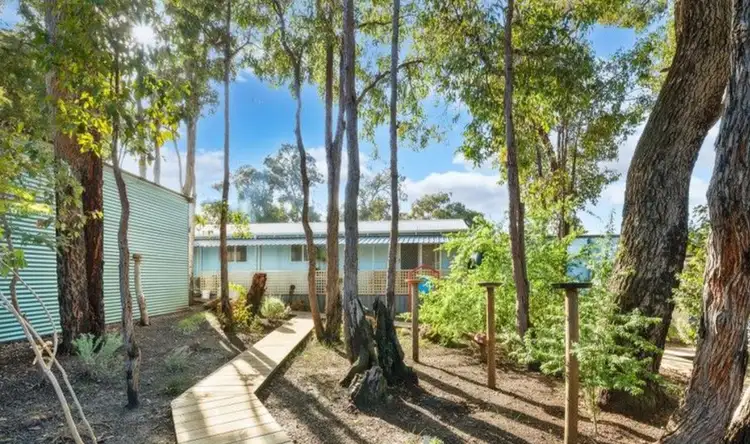 3 Cunningham Crescent, Collie WA 6225