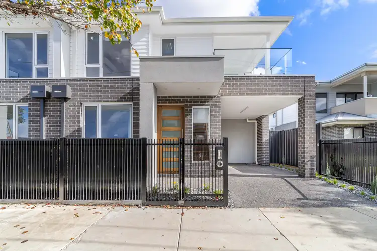 21B Richelieu Street
