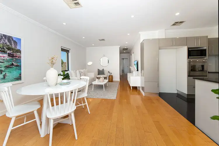 Sixth view of Homely unit listing, 6/11 Burke Road, Cronulla NSW 2230