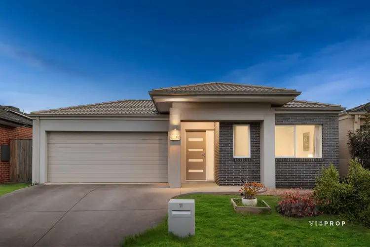 11 Kirami Avenue, Point Cook VIC 3030