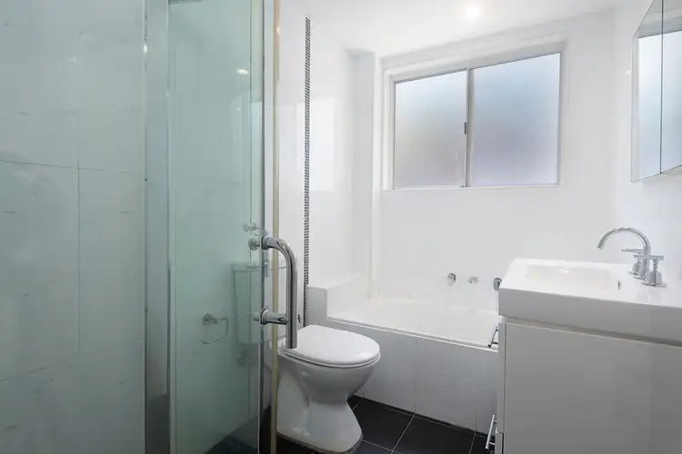 Fourth view of Homely apartment listing, 10/10 Lismore Avenue, Dee Why NSW 2099