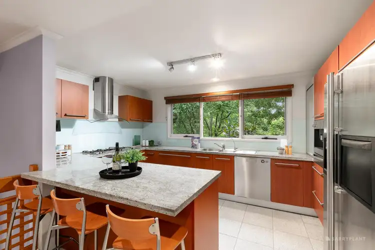 2 Catherine Avenue, Doncaster East VIC 3109