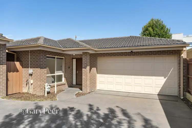 2/31 Wheeler Street, Ormond VIC 3204