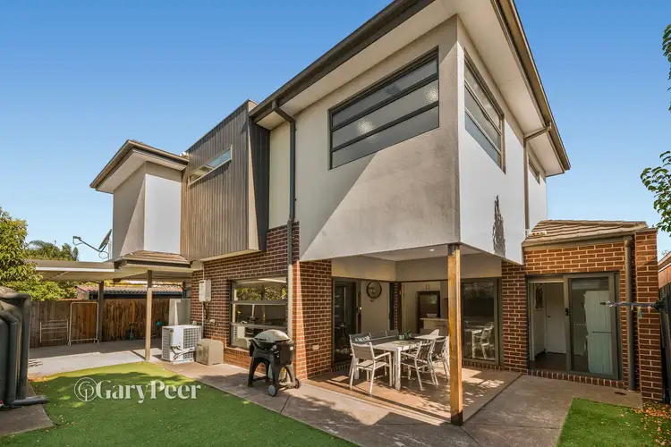 Second view of Homely townhouse listing, 2/5 Rosebud Avenue, Moorabbin VIC 3189