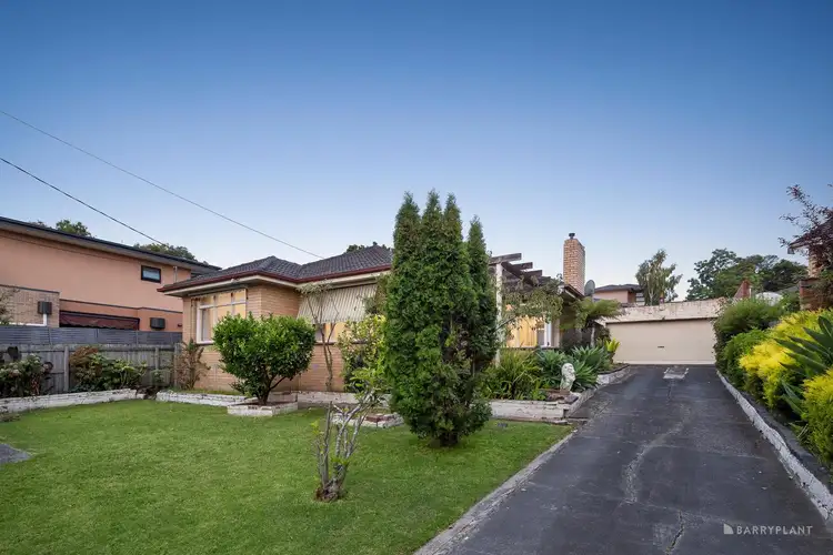 2 Mantell Street, Doncaster East VIC 3109