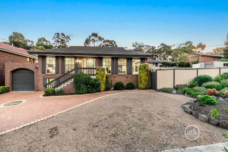 10 Booyan Crescent, Greensborough VIC 3088