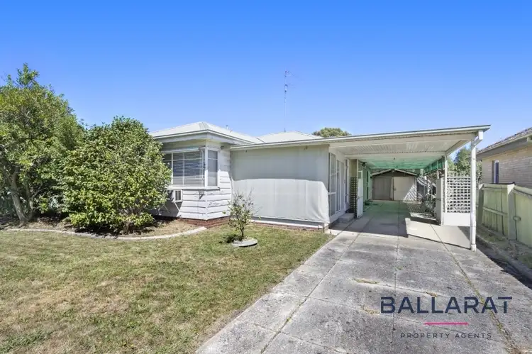 28 Longley Street, Alfredton VIC 3350