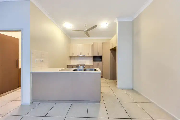 Fifth view of Homely semi-detached listing, 2/24 Demda Circuit, Lyons NT 810