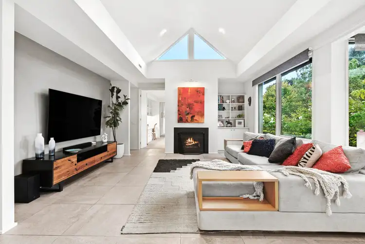 Sixth view of Homely house listing, 2 Manchelle Close, Frankston South VIC 3199