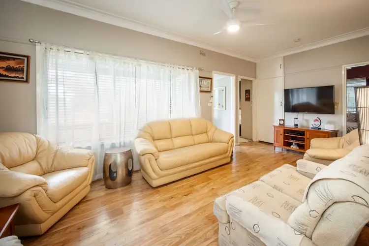 Sixth view of Homely house listing, 232 Lowry Street, North Albury NSW 2640