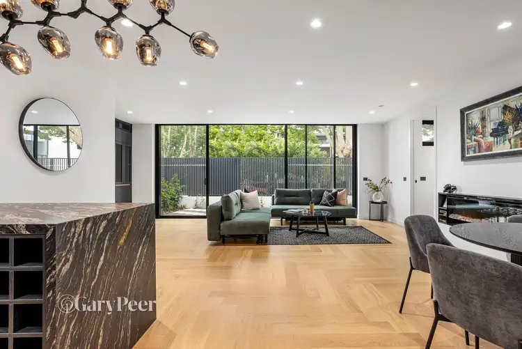 1/2 Wilks Street, Caulfield North VIC 3161