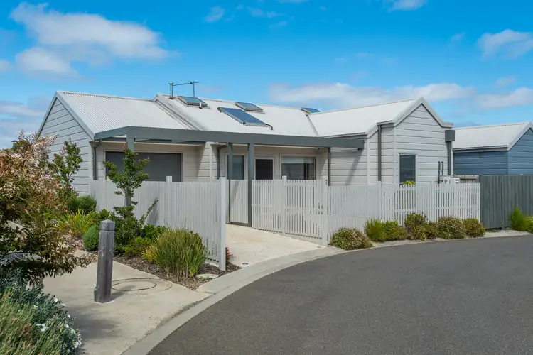 Second view of Homely house listing, 7/3 Cover Drive, New Gisborne VIC 3438