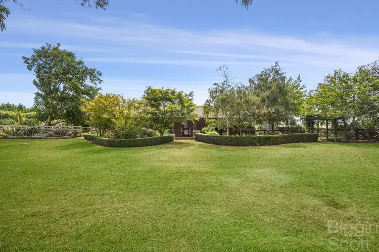 2925 Midland Highway, Newlyn North VIC 3364