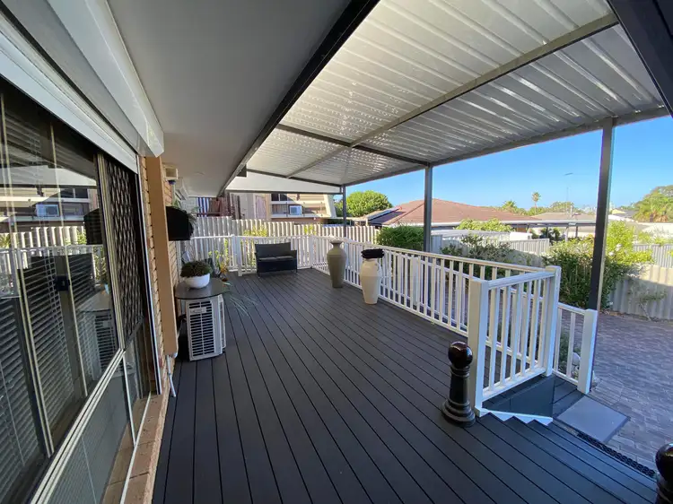 Seventh view of Homely house listing, 2/3 Monash Court, Halls Head WA 6210