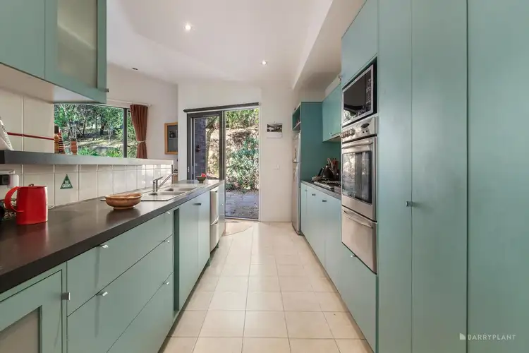 Sixth view of Homely house listing, 4 St Ronans Court, Eltham VIC 3095