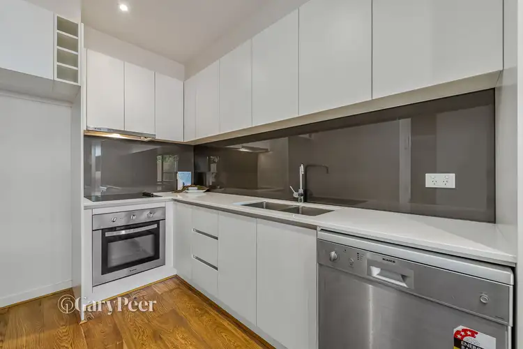 Sixth view of Homely apartment listing, 15/41 Murrumbeena Road, Murrumbeena VIC 3163