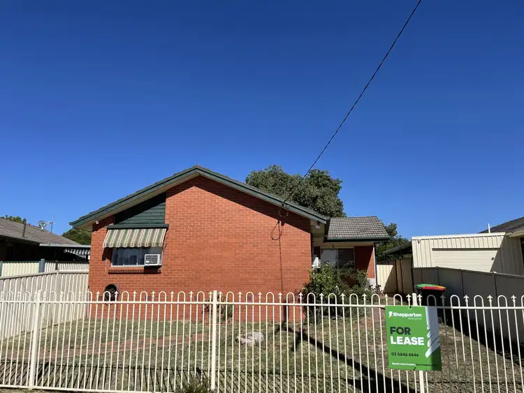 40 Sunbury Road