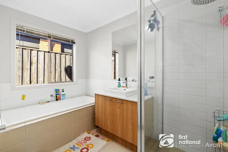 Fourth view of Homely house listing, 182 Wheelers Park Drive, Cranbourne North VIC 3977