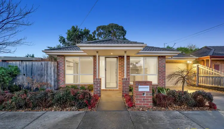 32A Bowen Street, Cranbourne VIC 3977