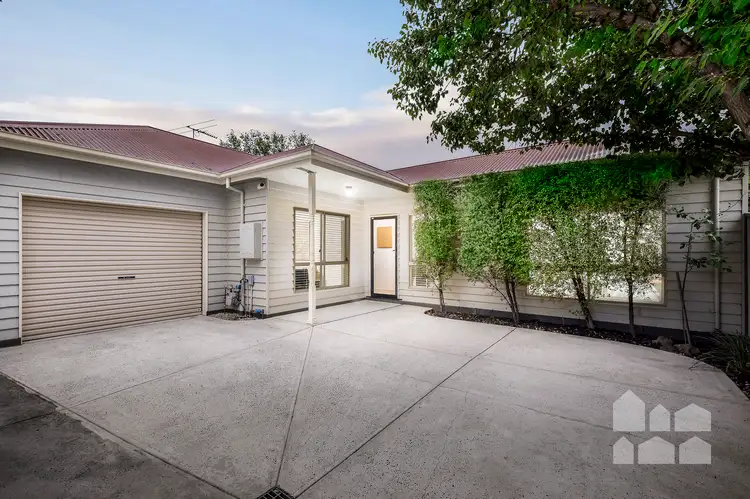 3/9 Saltley Street, South Kingsville VIC 3015