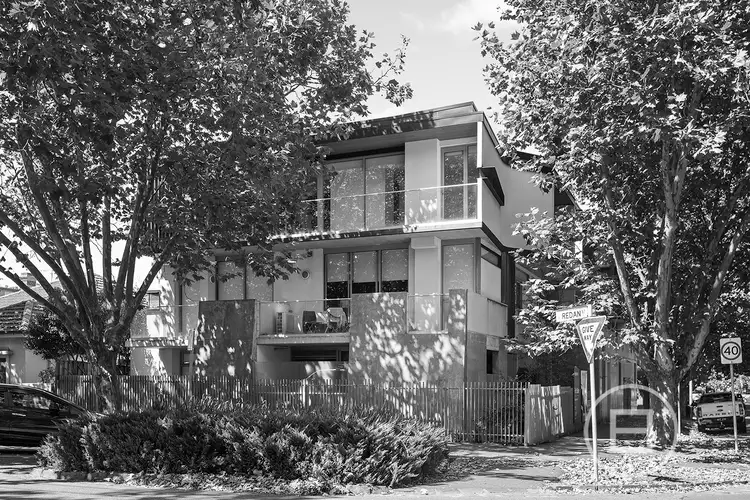1/24 Crimea Street, St Kilda VIC 3182