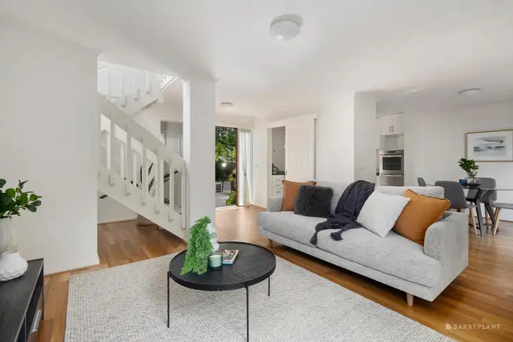 9/30 Thomas Street, Doncaster East VIC 3109