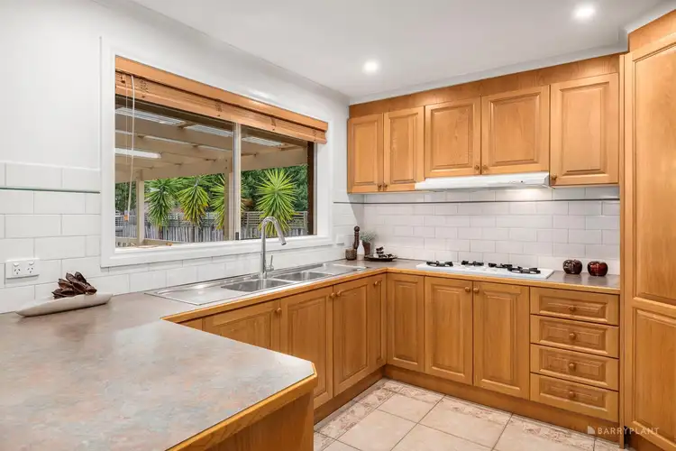 Fifth view of Homely house listing, 6 Pivot Place, Mill Park VIC 3082