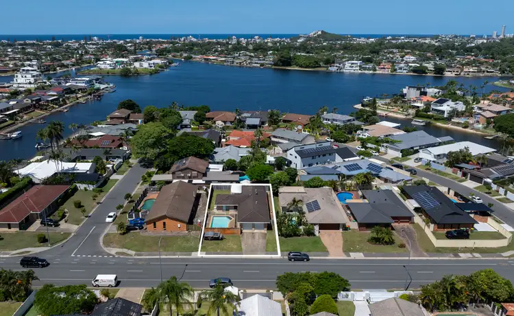 356 Rio Vista Boulevard, Mermaid Waters QLD 4218