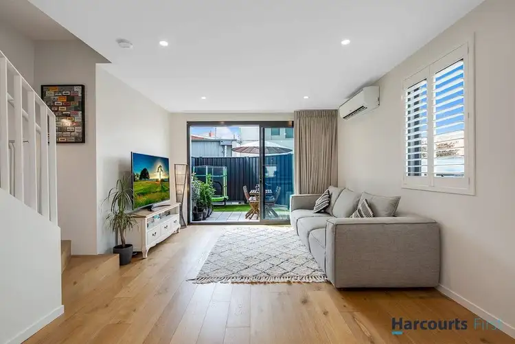 4/3 Adelaide Street, Mckinnon VIC 3204