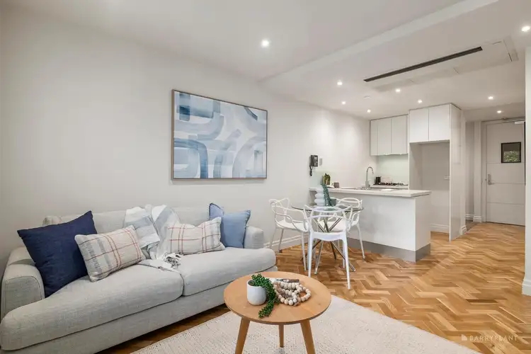 204/91-93 Tram Road, Doncaster VIC 3108