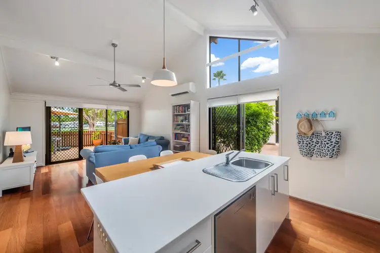 Fifth view of Homely unit listing, 4/27 Munna Crescent, Noosaville QLD 4566