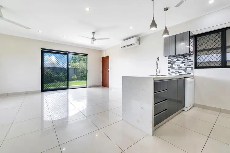 2/5 Bloodwood Street, Zuccoli NT 832