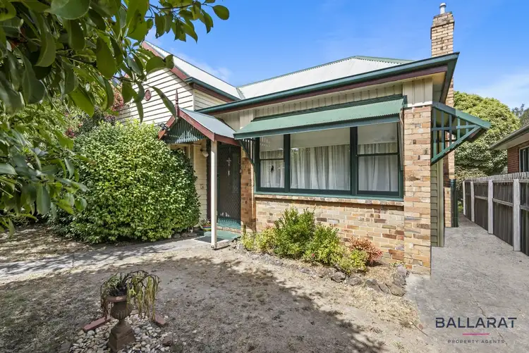 11 Queen Victoria Street, Newington VIC 3350