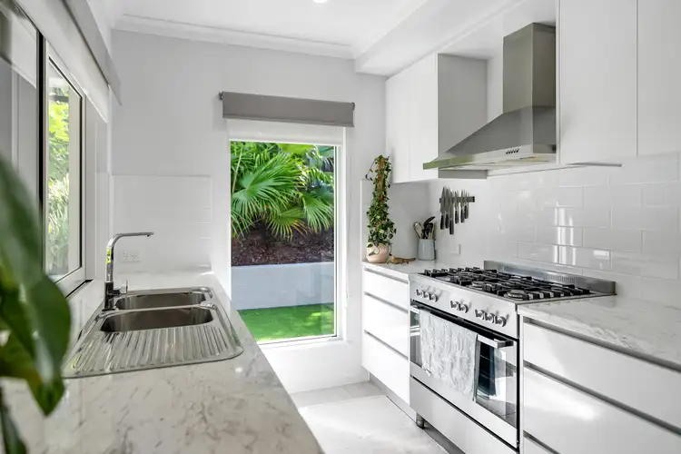 21 Deck Circuit, Trinity Beach QLD 4879