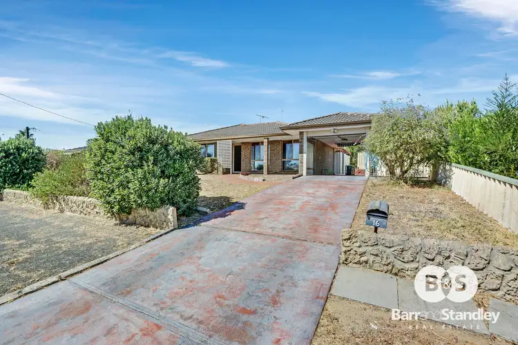16 Montgomery Drive, Eaton WA 6232