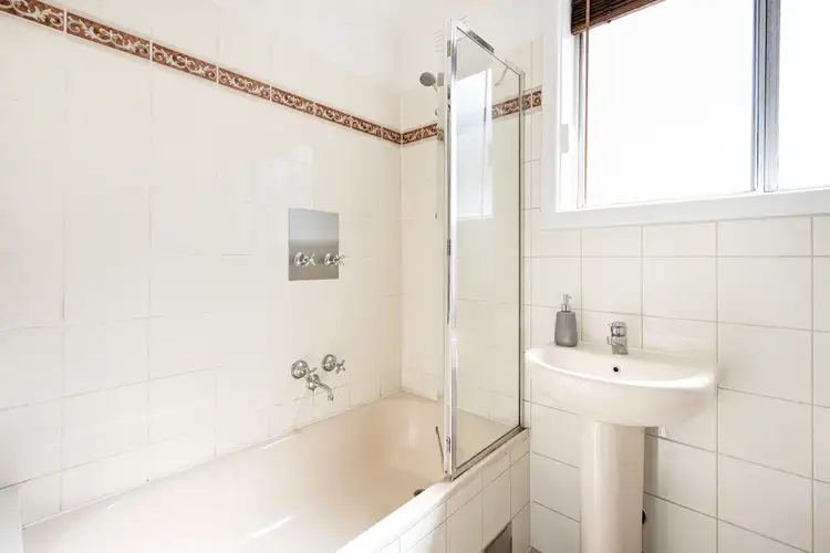 Fifth view of Homely apartment listing, 5/241 Barkly Street, Fitzroy North VIC 3068